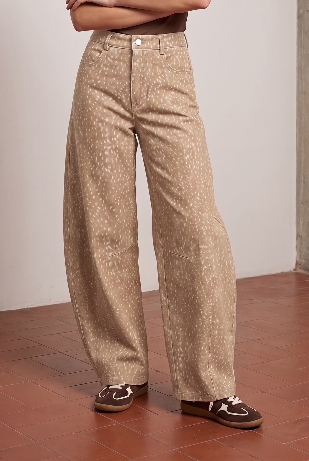 BAMBI PRINT BARREL PANTS